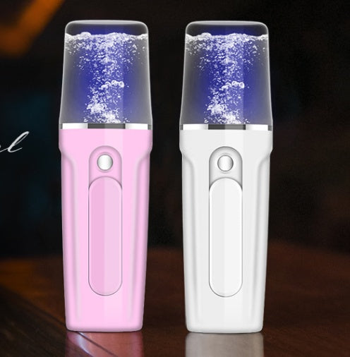 LEVARIA™ Nano Mist Facial Portátil 2 en 1 — Hidratación Instantánea + Power Bank