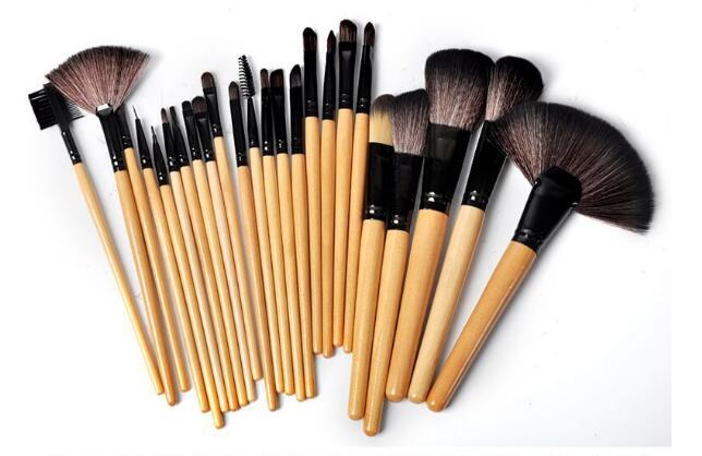 LEVARIA™ Set de Brochas de Maquillaje Profesional — Acabado Perfecto Como de Estudio