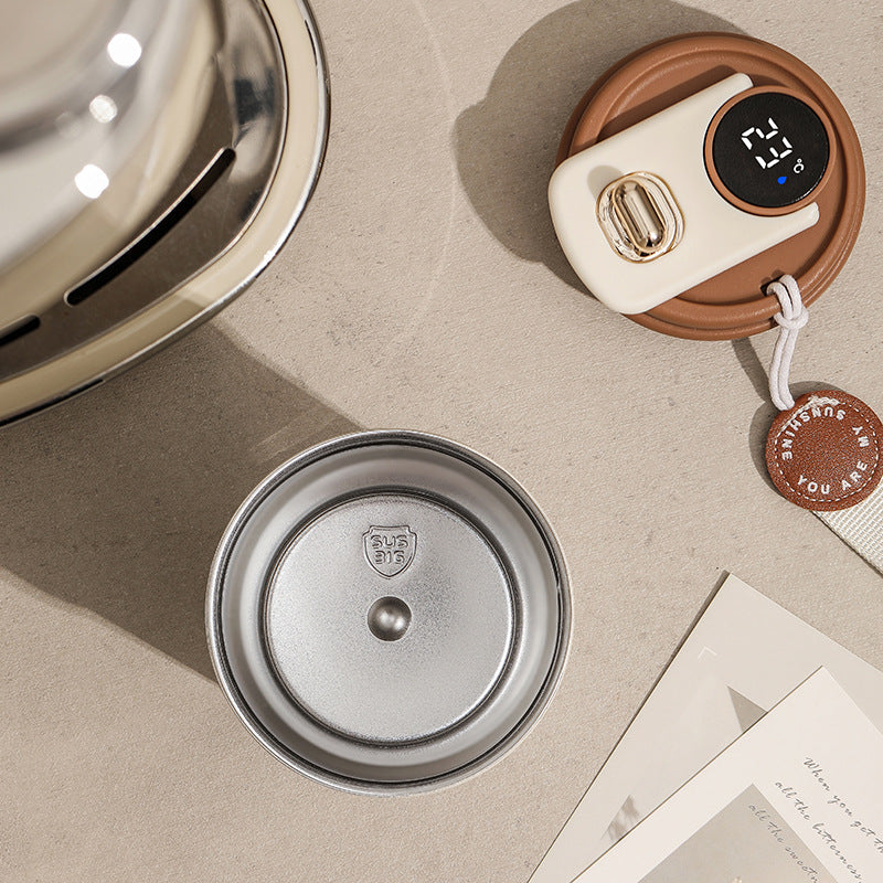 LEVARIA™ TempCore Smart Tumbler – Intelligent Thermal Cup