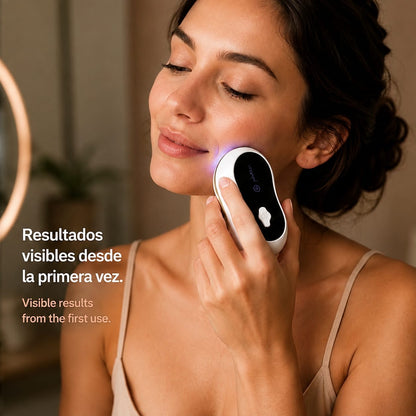 LEVARIA™ Pore cleanser, painlessly and irritation-free, suctions out facial impurities.
